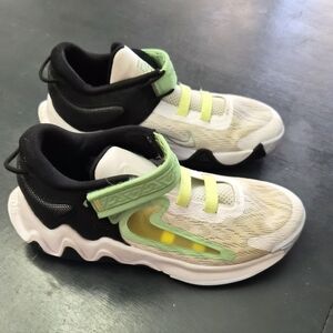 Nike Giannis Immortality 2 Little Kids' Shoes Size 2.5Y